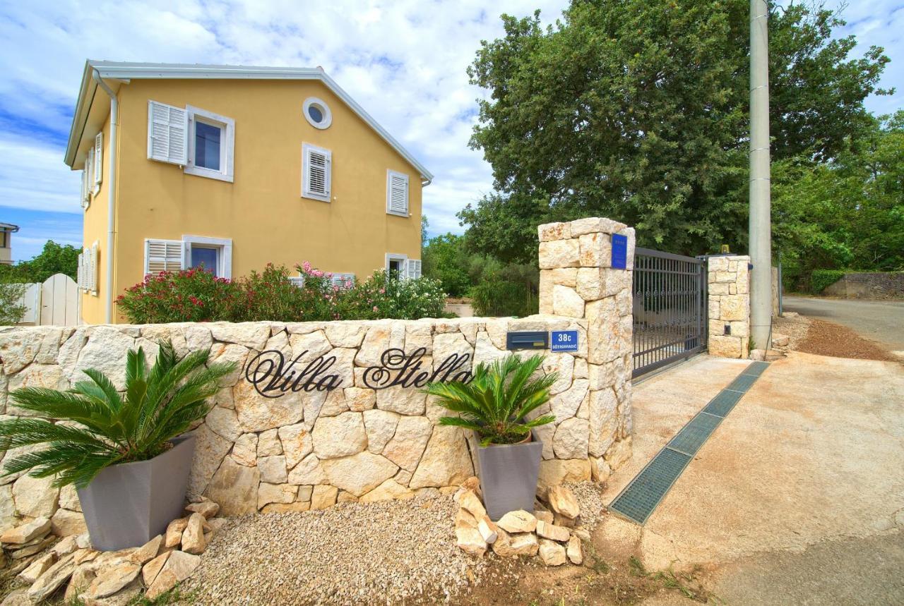 Villa Stella Malinska Exterior photo